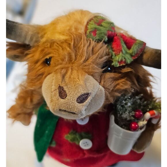 Set of 2 Christmas Highland  Cows Bucket Bobble Decor Holiday 16.5 Tall NEW - Picture 9 of 10